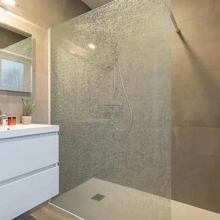 Magnificent, Completely Renovated Family With Large Garden Villa *